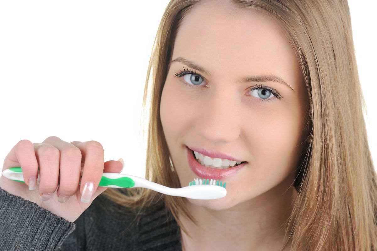 uso-spazzolino-denti
